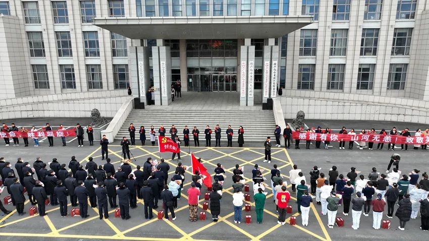 春暖花開(kāi)，英雄歸來(lái)！葫蘆島市第二人民醫(yī)院支援綏中醫(yī)療隊(duì)凱旋而歸~(圖3)